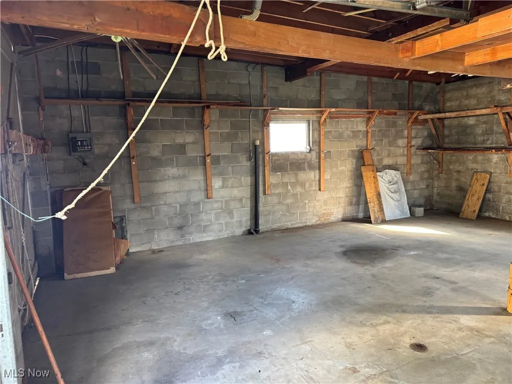 922 Pine Street, Coshocton, Ohio 43812,MLS Now Listing ID