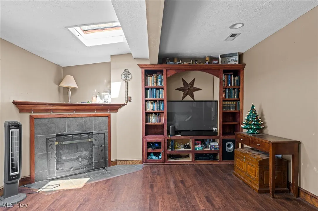 8224 Dartmoor Road, Mentor, Ohio 44060,MLS Now Listing ID