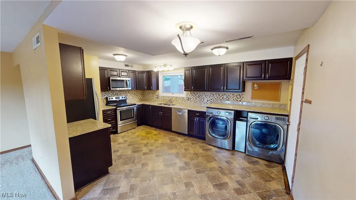 1531 Silver Lake Avenue, Cuyahoga Falls, Ohio 44223,MLS Now Listing ID