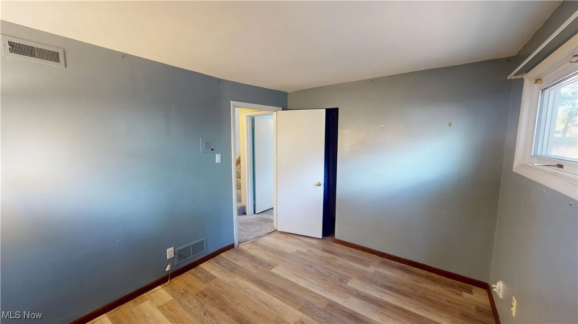 1531 Silver Lake Avenue, Cuyahoga Falls, Ohio 44223,MLS Now Listing ID