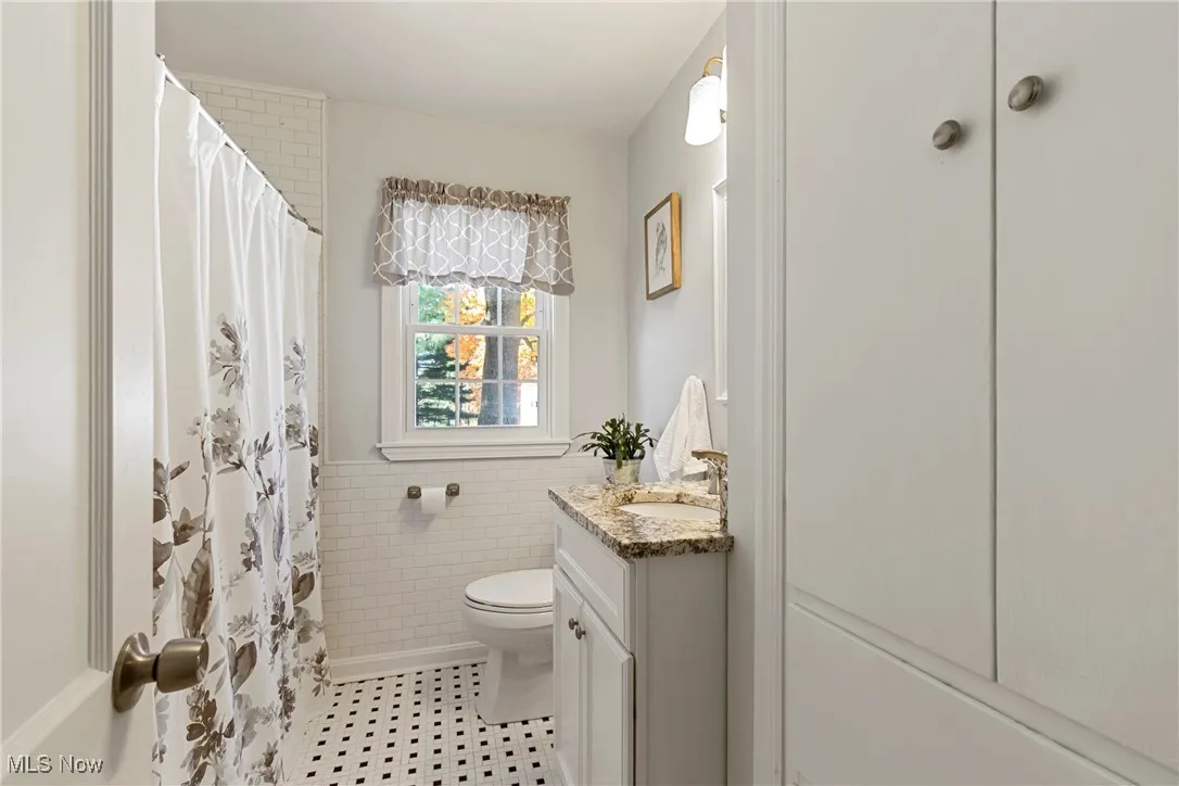 4360 S Hilltop Road, Chagrin Falls, Ohio 44022,MLS Now Listing ID