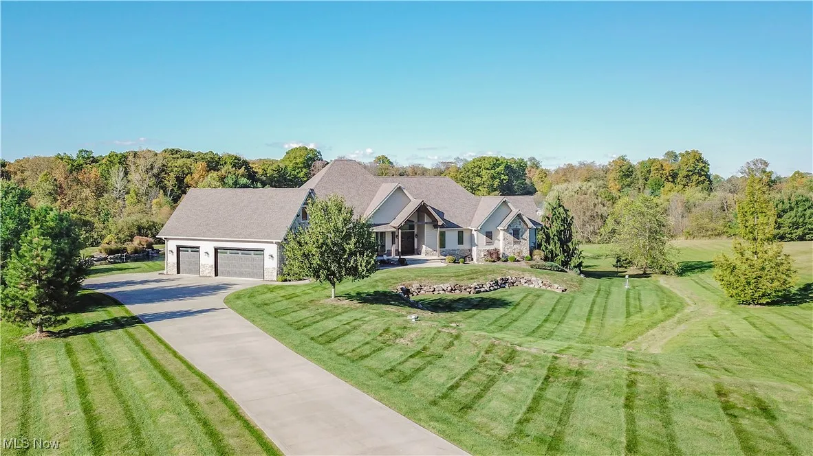 775 Lang Farm Drive, Medina, Ohio 44256,MLS Now Listing ID