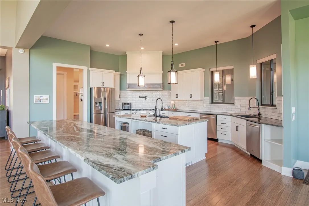 775 Lang Farm Drive, Medina, Ohio 44256,MLS Now Listing ID