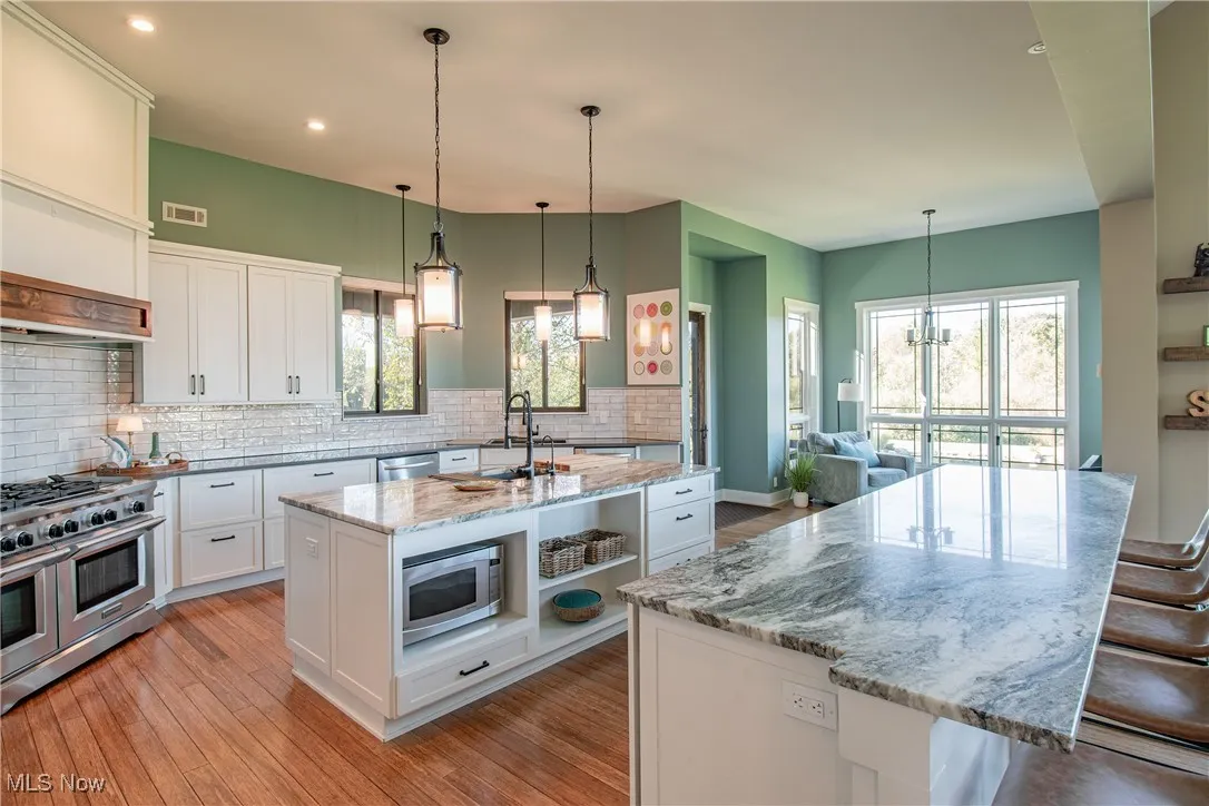 775 Lang Farm Drive, Medina, Ohio 44256,MLS Now Listing ID
