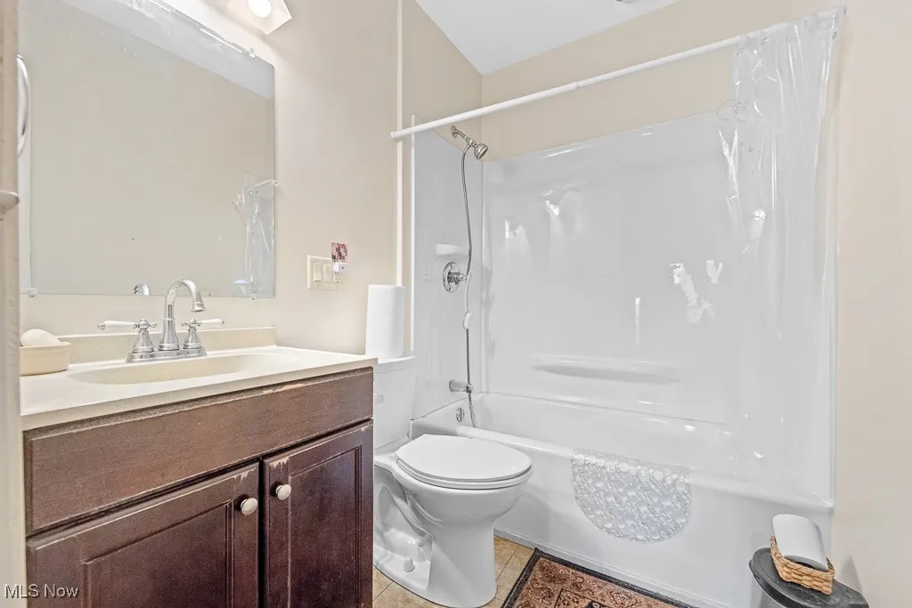 203 Glamorgan Street, Alliance, Ohio 44601,MLS Now Listing ID