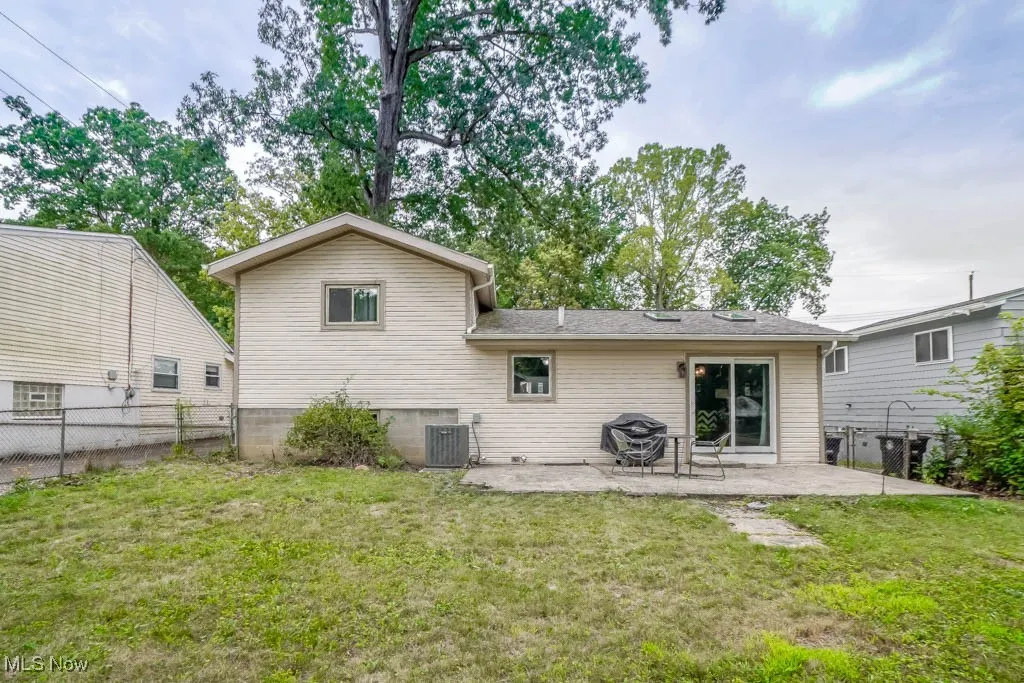1047 Kevin Drive, Akron, Ohio 44313,MLS Now Listing ID