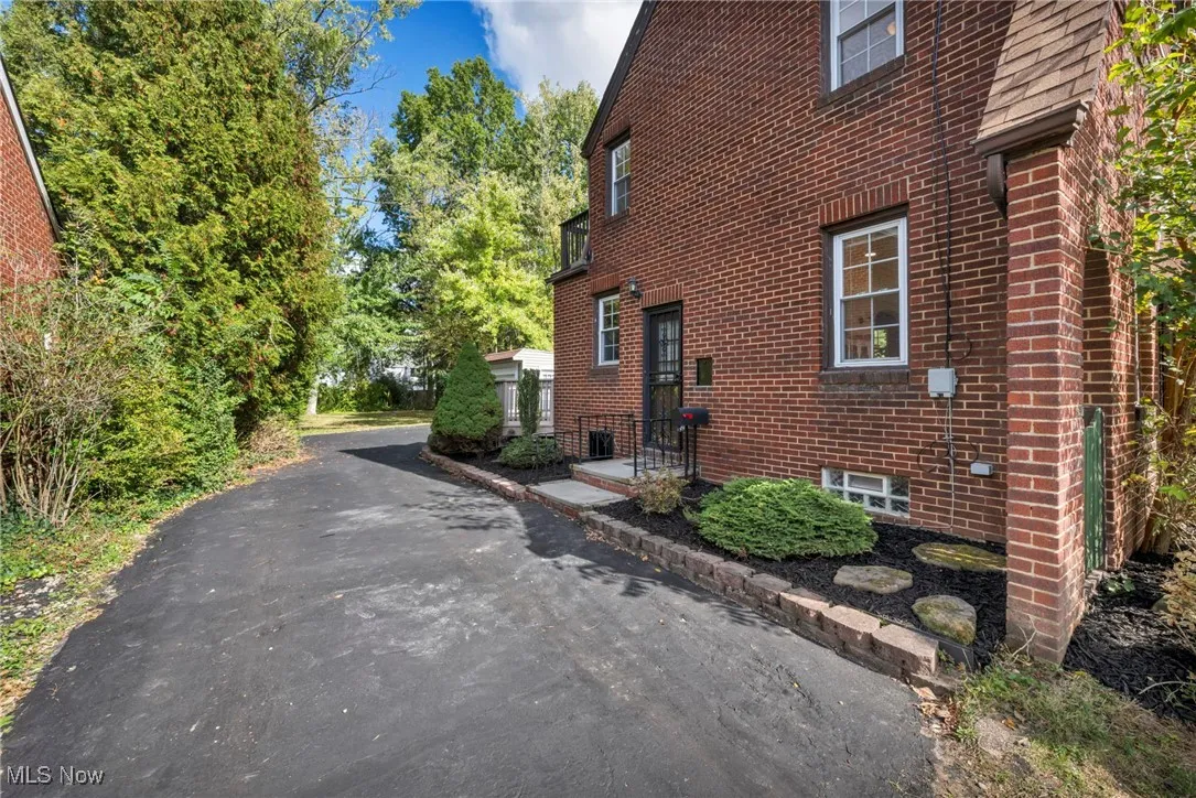 5103 Eastover Road, Lyndhurst, Ohio 44124,MLS Now Listing ID
