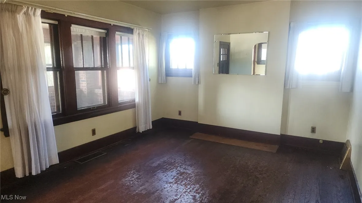 855 Dan Street, Akron, Ohio 44310,MLS Now Listing ID