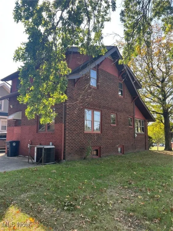 855 Dan Street, Akron, Ohio 44310,MLS Now Listing ID