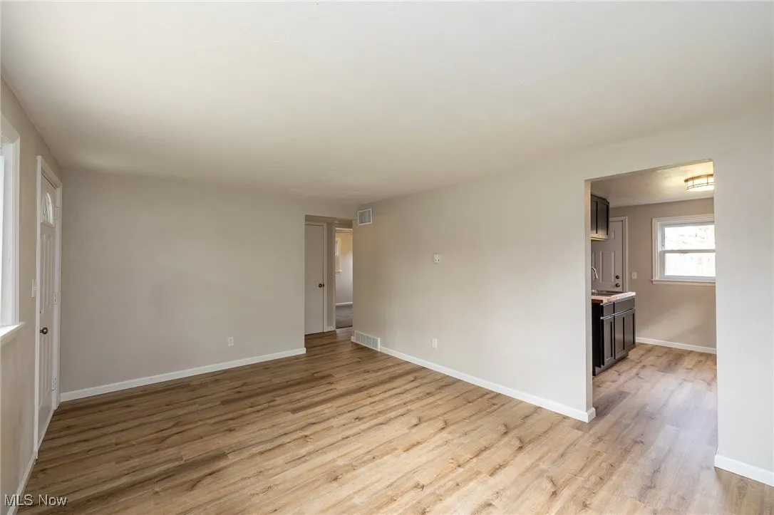 805 Euclid Avenue, Lorain, Ohio 44052,MLS Now Listing ID