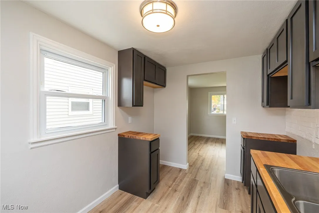 805 Euclid Avenue, Lorain, Ohio 44052,MLS Now Listing ID