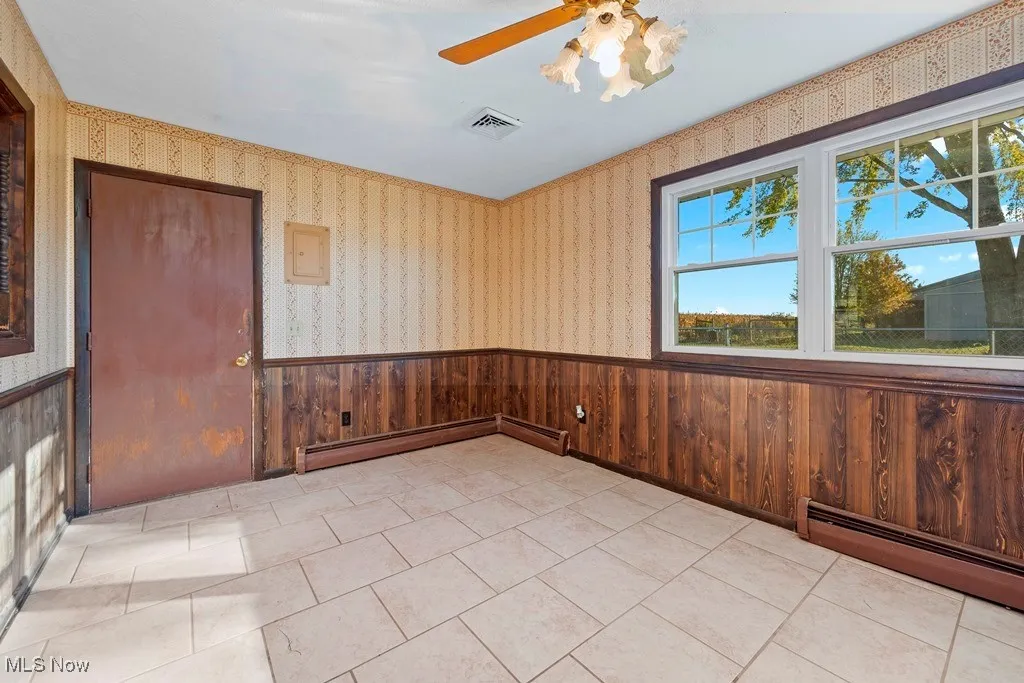 19045 Whitehead Road, La Grange, Ohio 44050,MLS Now Listing ID