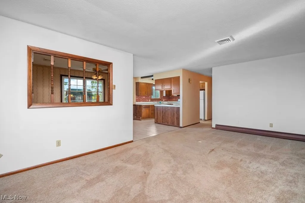 19045 Whitehead Road, La Grange, Ohio 44050,MLS Now Listing ID