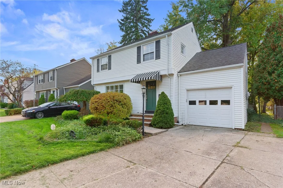 5268 Edenhurst Road, Lyndhurst, Ohio 44124,MLS Now Listing ID