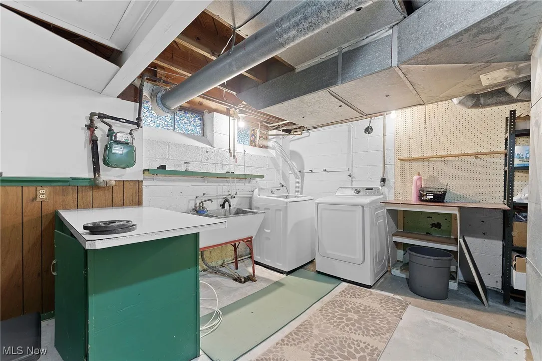 5268 Edenhurst Road, Lyndhurst, Ohio 44124,MLS Now Listing ID
