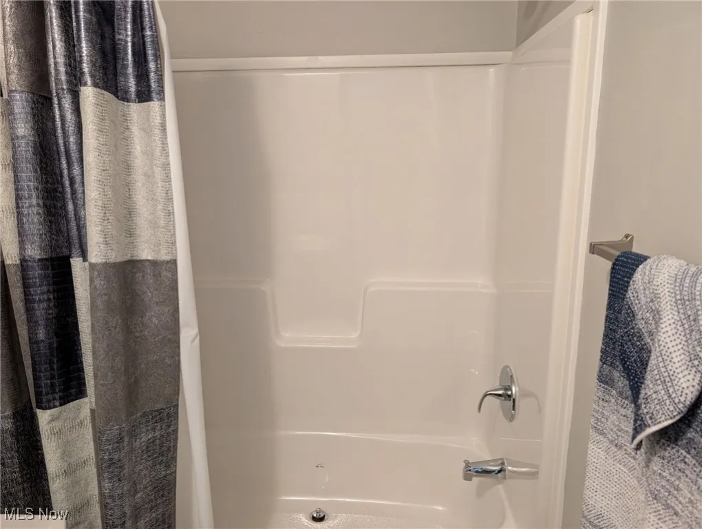 311 Oak # 311, Amherst, Ohio 44001,MLS Now Listing ID