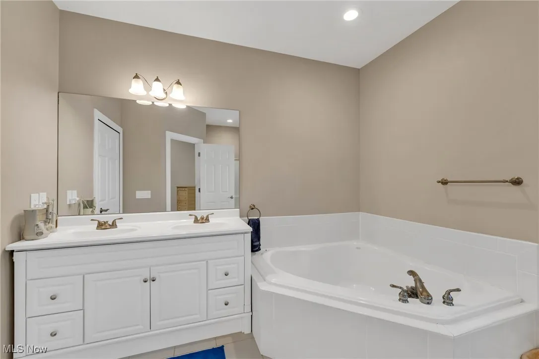 5027 Bristol Court, Lyndhurst, Ohio 44124,MLS Now Listing ID