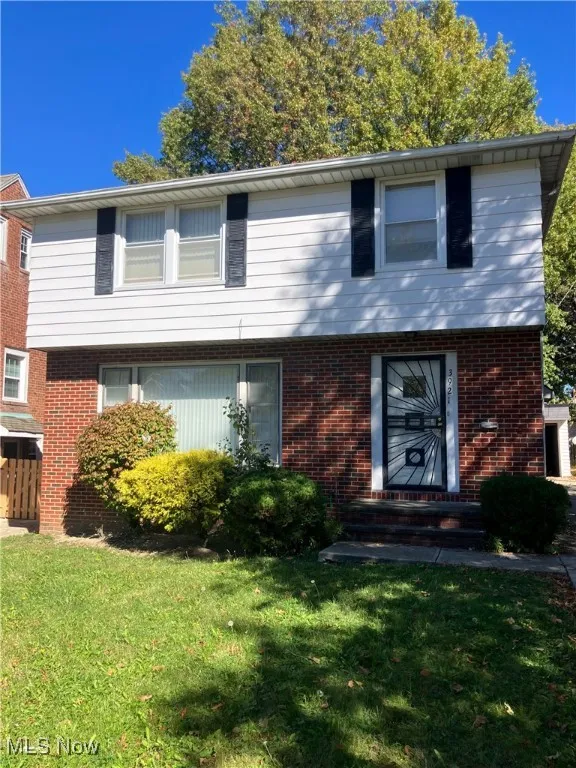 3921 Faversham Road, University Heights, Ohio 44118,MLS Now Listing ID