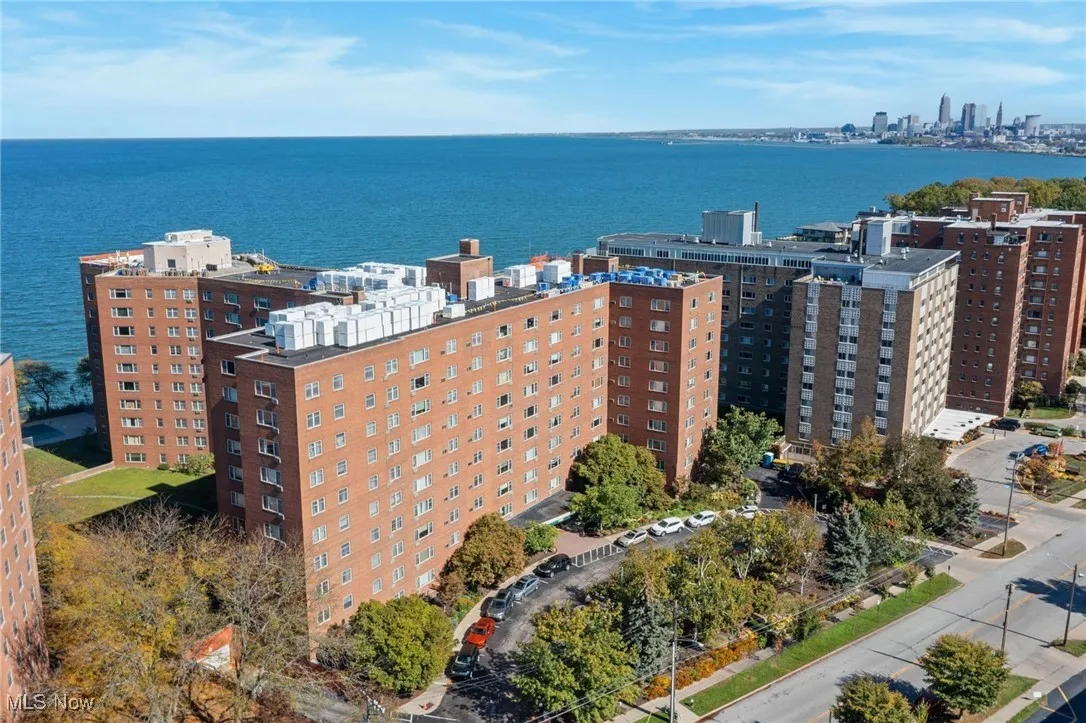 11820 Edgewater Drive # 809, Lakewood, Ohio 44107,MLS Now Listing ID