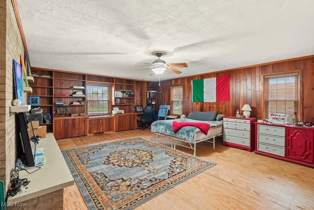 2919 Thomas Drive, Silver Lake, Ohio 44224,MLS Now Listing ID