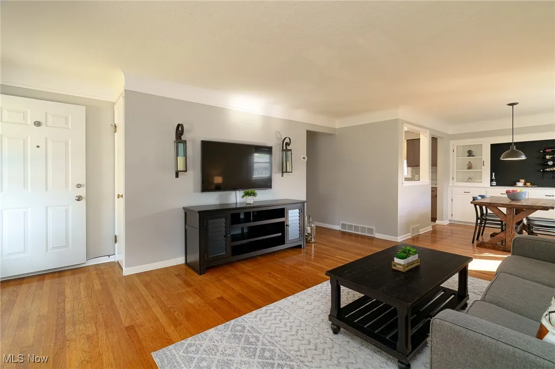 6413 Alexandria Drive, Parma Heights, Ohio 44130,MLS Now Listing ID