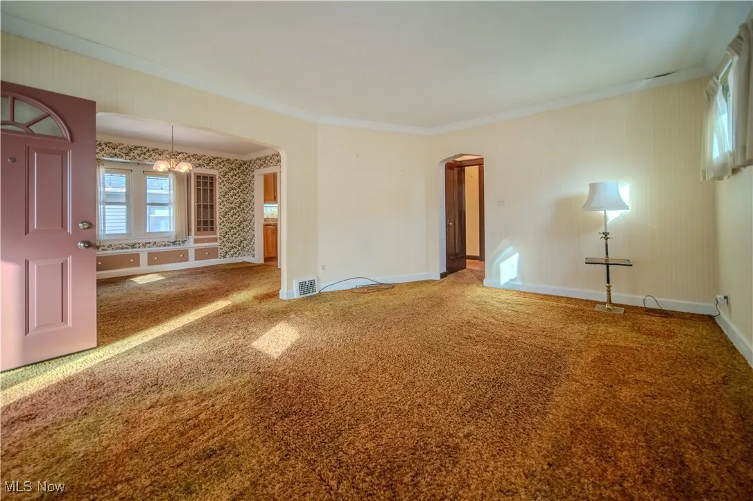 4463 S Hills Drive, Cleveland, Ohio 44109,MLS Now Listing ID