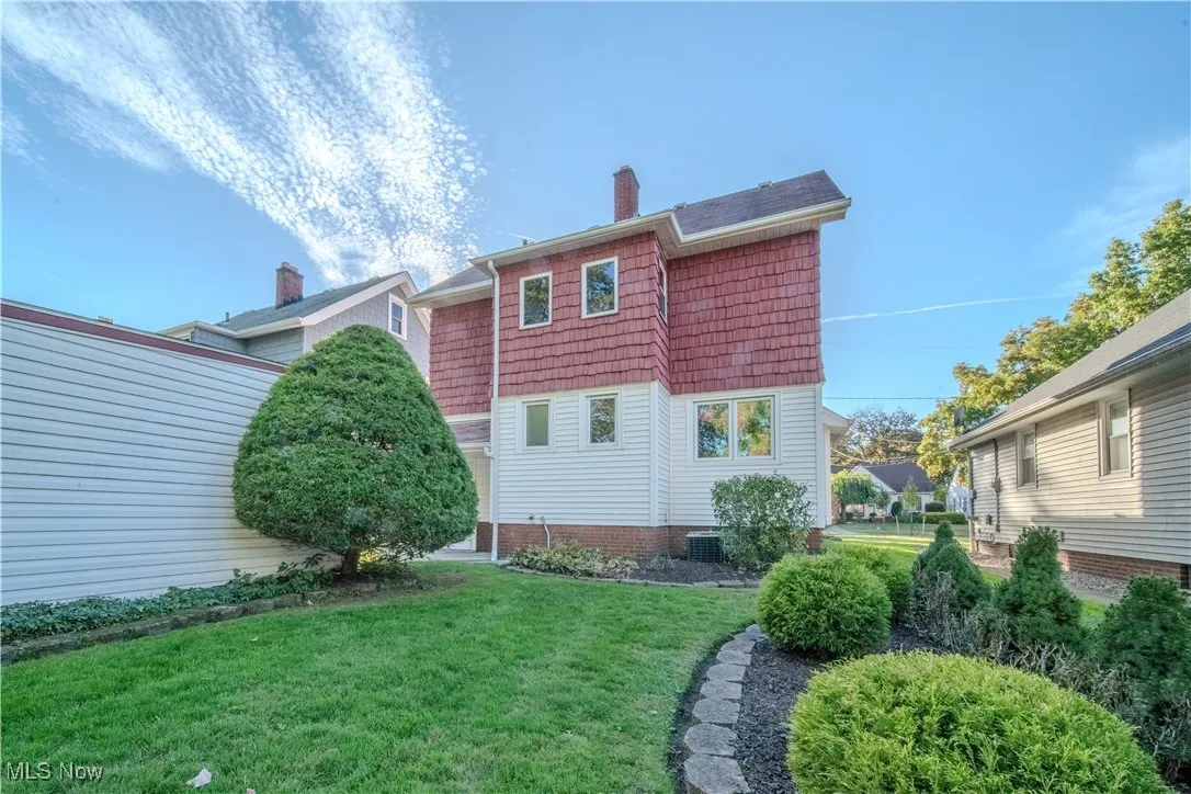 4463 S Hills Drive, Cleveland, Ohio 44109,MLS Now Listing ID