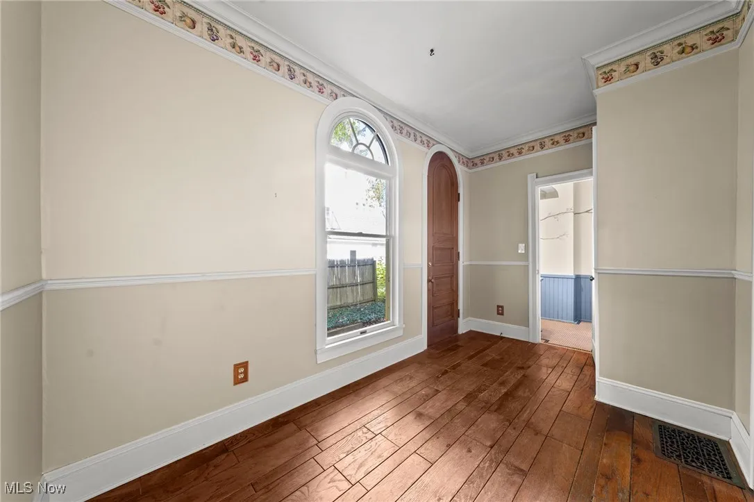 7562 River Road, Olmsted Falls, Ohio 44138,MLS Now Listing ID