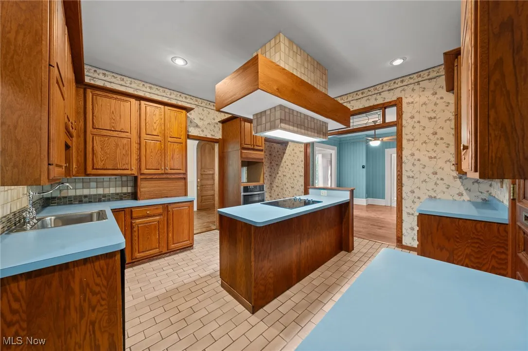 7562 River Road, Olmsted Falls, Ohio 44138,MLS Now Listing ID