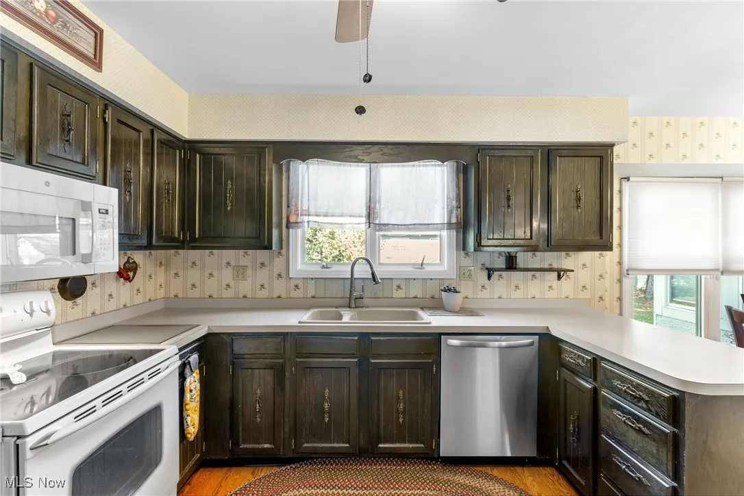 123 Woodcrest Court, Elyria, Ohio 44035,MLS Now Listing ID