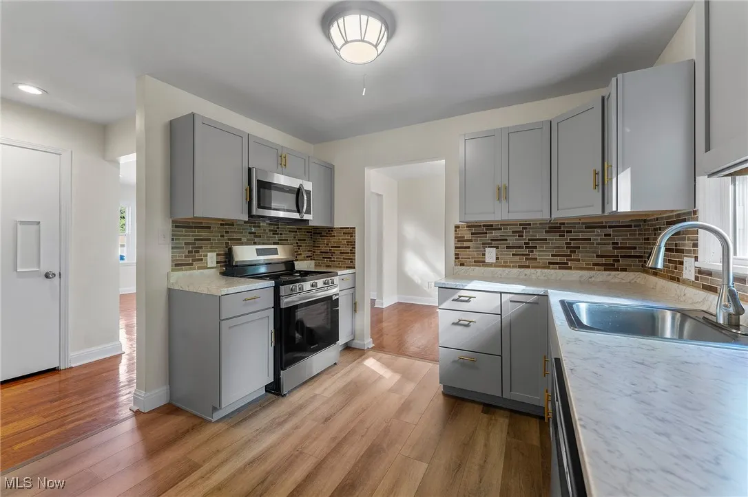 2035 Holbrooke Road, Poland, Ohio 44514,MLS Now Listing ID