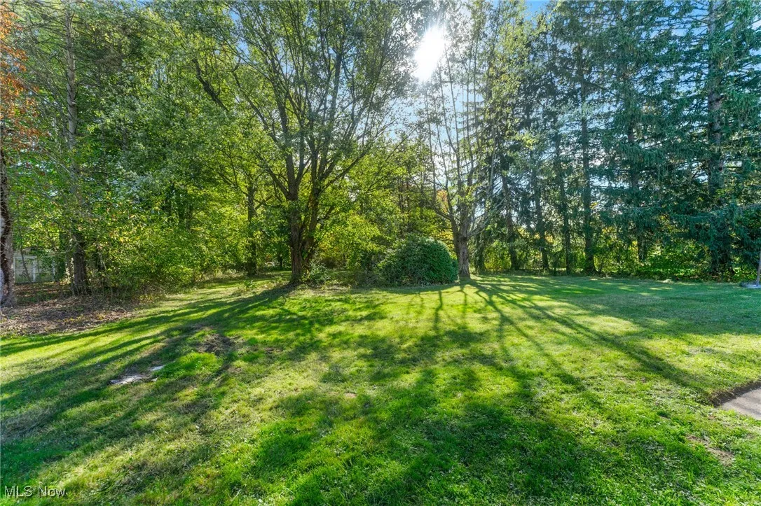 2035 Holbrooke Road, Poland, Ohio 44514,MLS Now Listing ID