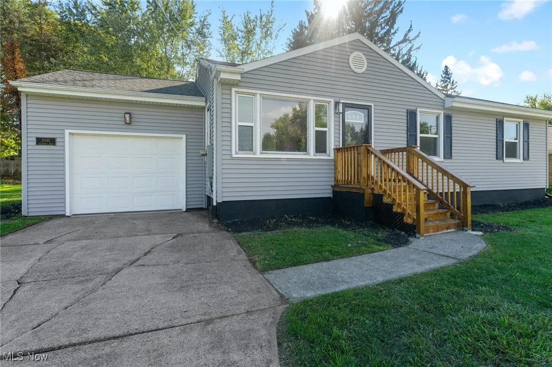2035 Holbrooke Road, Poland, Ohio 44514,MLS Now Listing ID