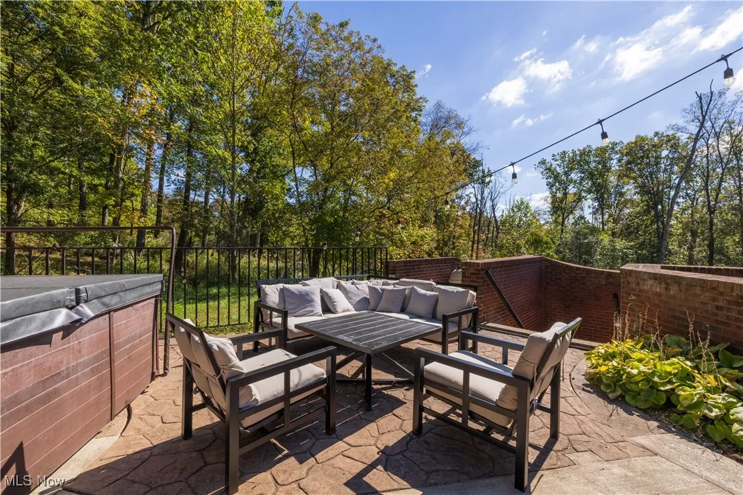 320 Summerhill Drive, Chillicothe, Ohio 45601,MLS Now Listing ID