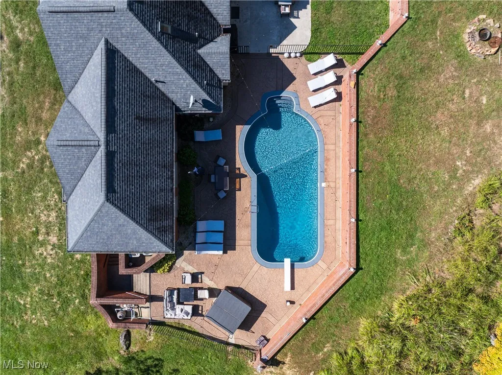 320 Summerhill Drive, Chillicothe, Ohio 45601,MLS Now Listing ID