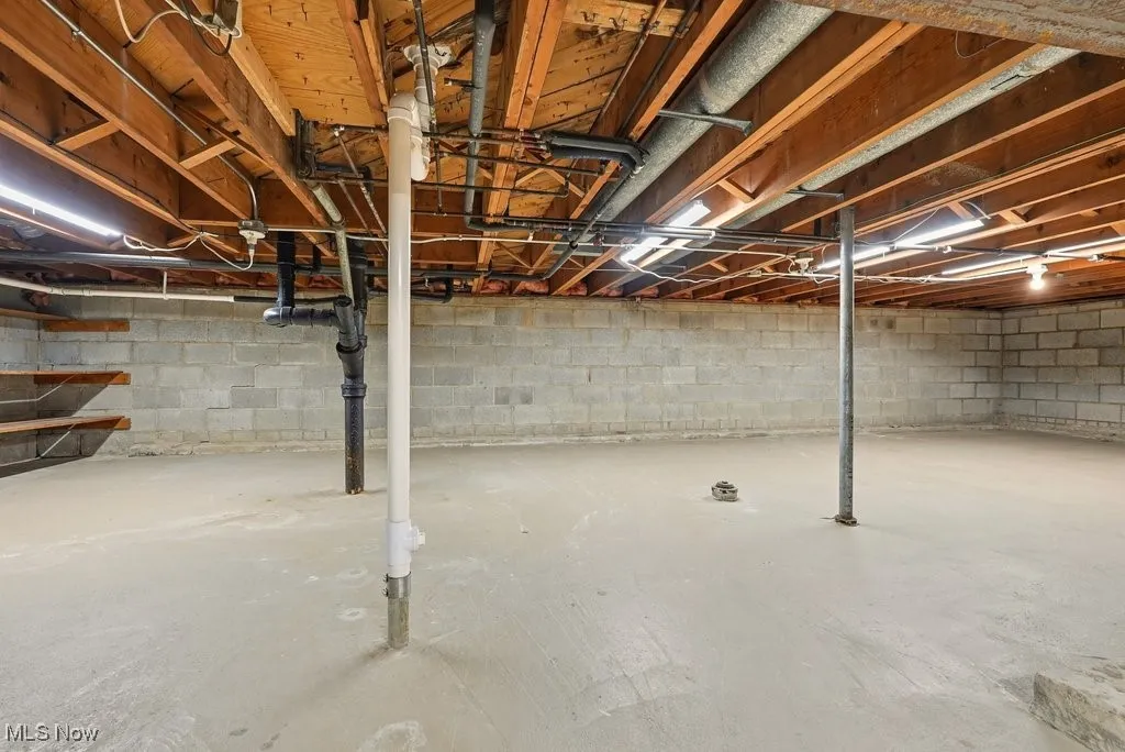 Lower level storage area