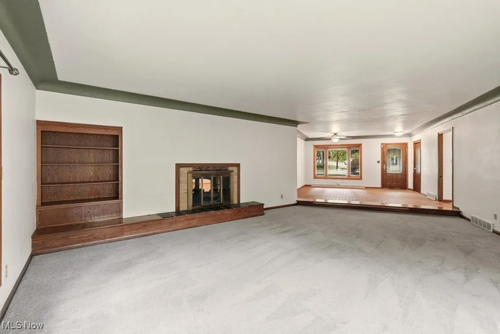 Foyer and dining room from living room