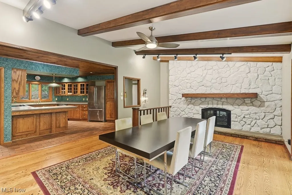 Family room or dining room open to kitchen