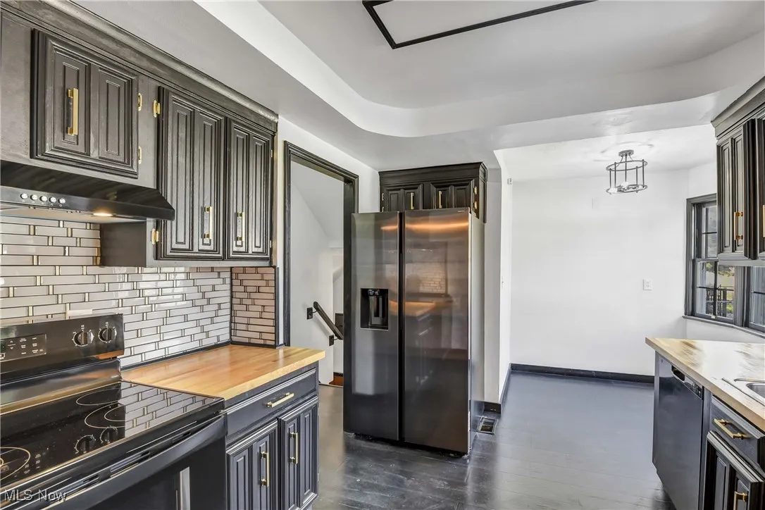 3961 Lansdale Road, University Heights, Ohio 44118,MLS Now Listing ID