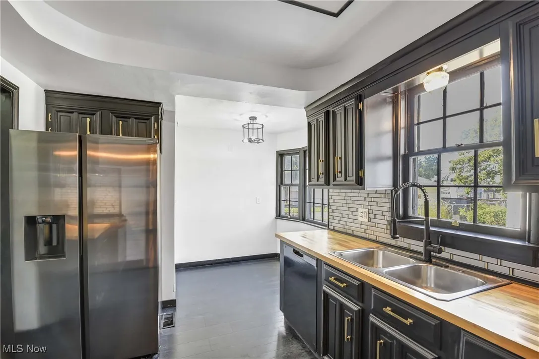 3961 Lansdale Road, University Heights, Ohio 44118,MLS Now Listing ID