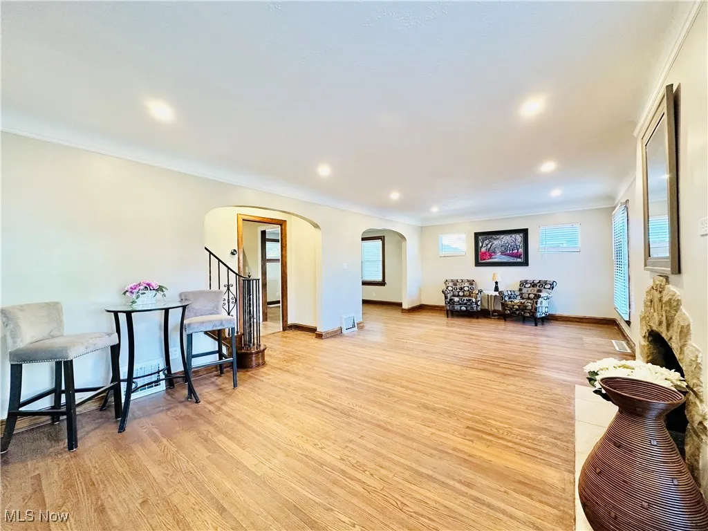 290 E 216th Street, Euclid, Ohio 44123,MLS Now Listing ID