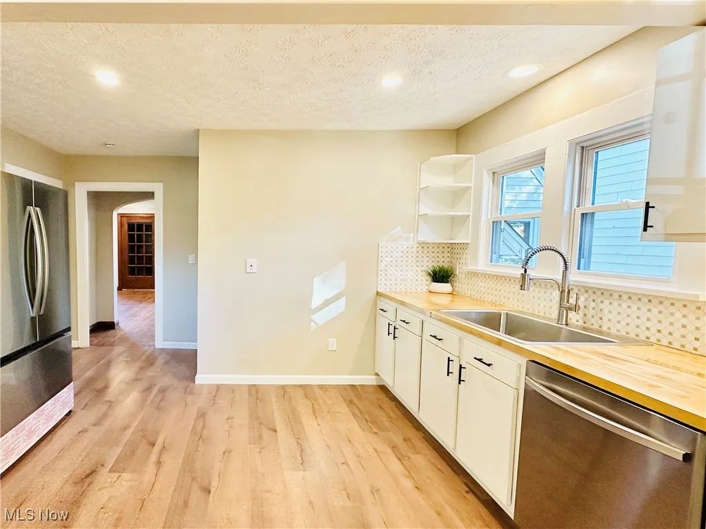 290 E 216th Street, Euclid, Ohio 44123,MLS Now Listing ID