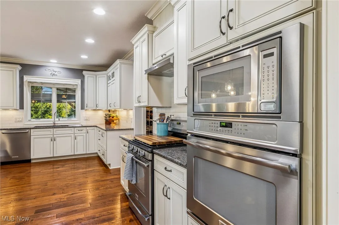 3184 Oakmont Circle, Westlake, Ohio 44145,MLS Now Listing ID