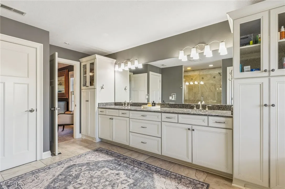 3184 Oakmont Circle, Westlake, Ohio 44145,MLS Now Listing ID