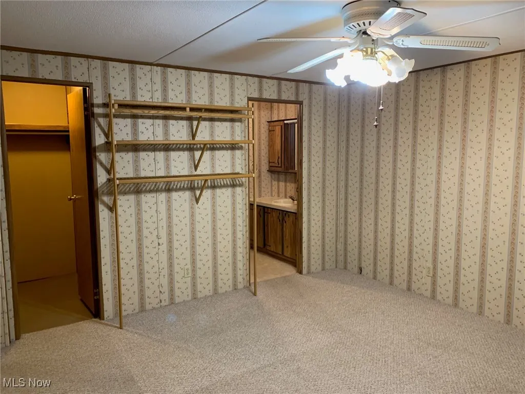 27 Sycamore Drive, Olmsted Twp, Ohio 44138,MLS Now Listing ID