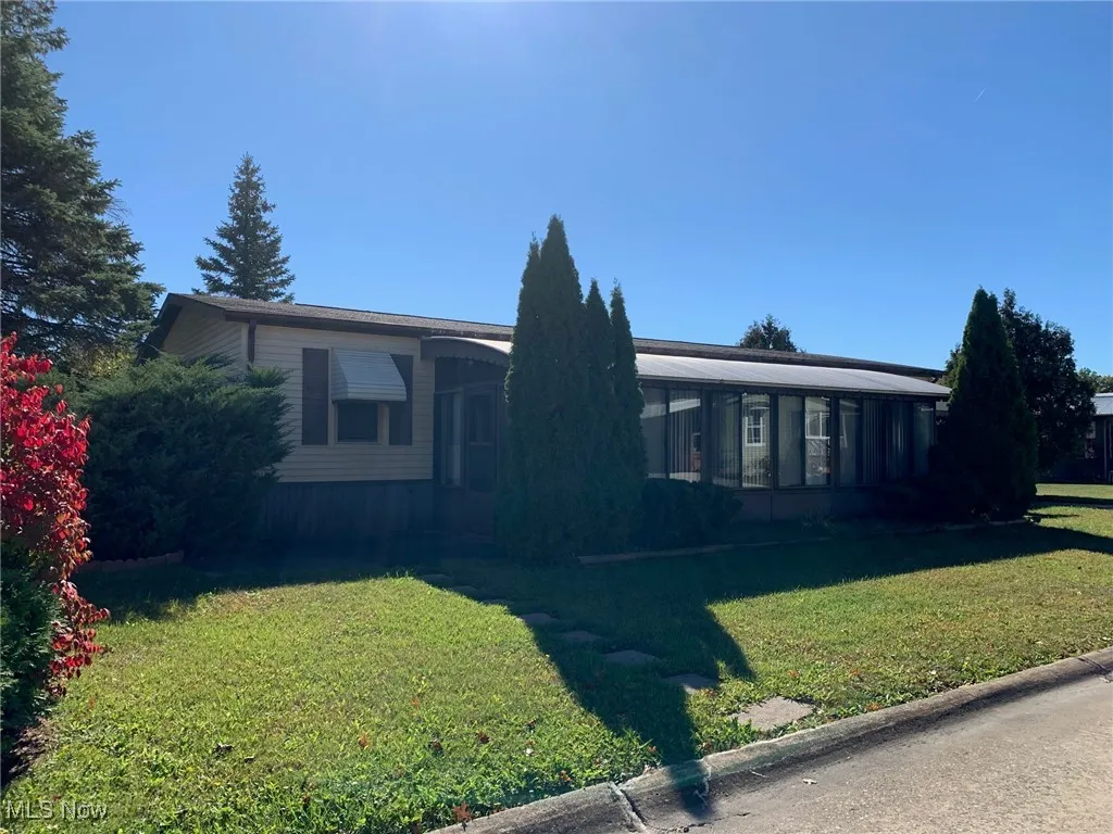 27 Sycamore Drive, Olmsted Twp, Ohio 44138,MLS Now Listing ID