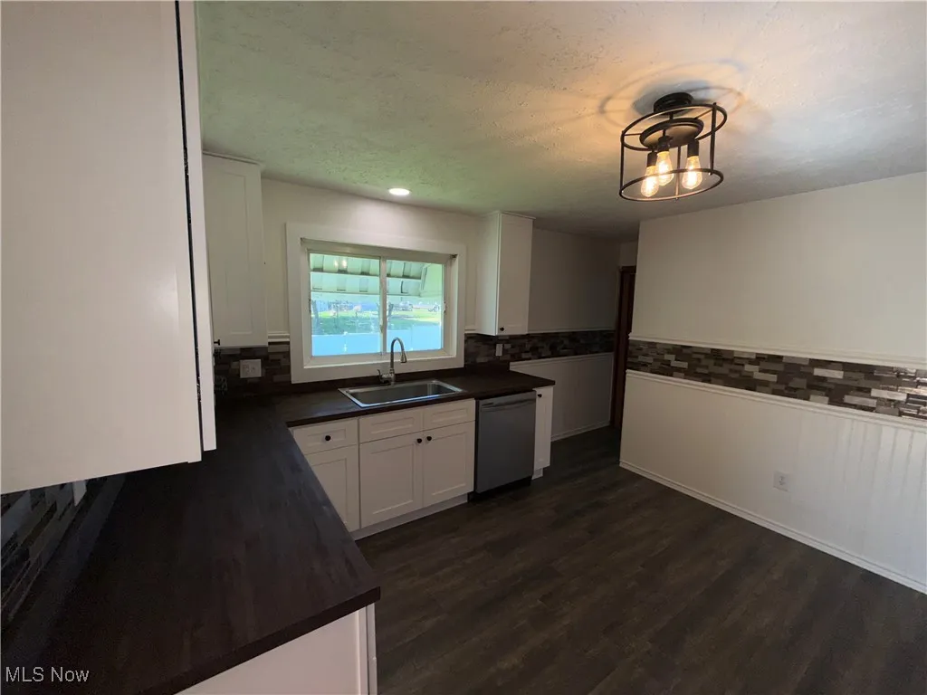 3517 Cadillac Drive, Parkersburg, West Virginia 26104,MLS Now Listing ID