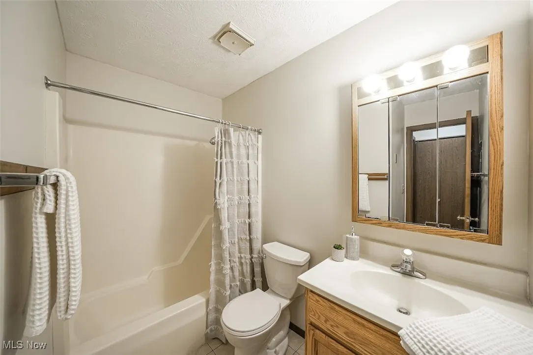 8140 Southwood Drive, Garrettsville, Ohio 44231,MLS Now Listing ID