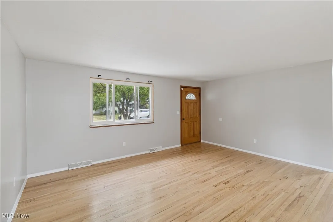 6180 Olive Avenue, North Ridgeville, Ohio 44039,MLS Now Listing ID