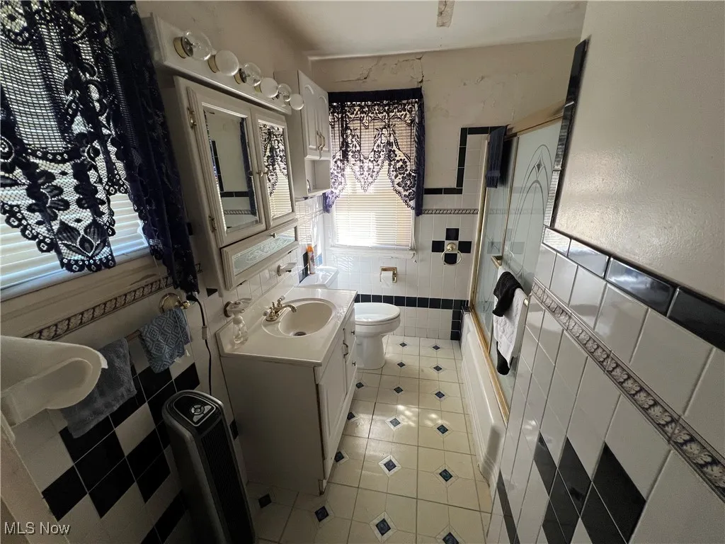 4019 Okalona Road, South Euclid, Ohio 44121,MLS Now Listing ID